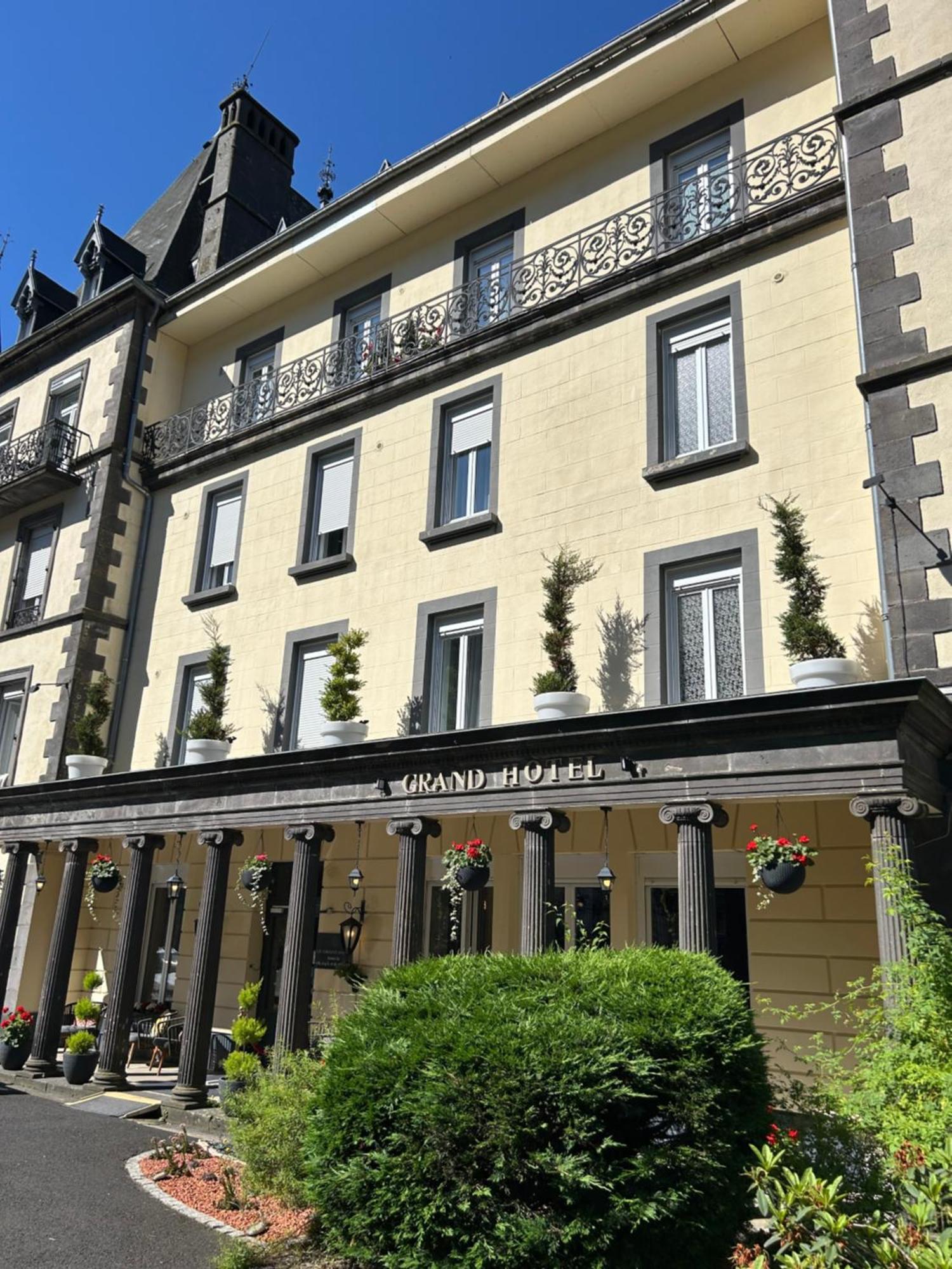 Le Grand Hotel Mont Dore Екстер'єр фото